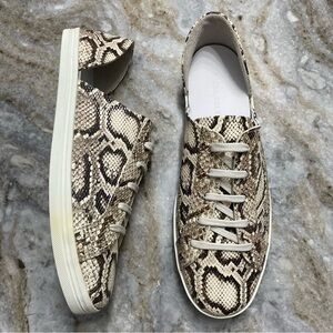 New!Freda Salvador Eda Low Top Sneaker in Snakeskin Print Leather Shoes Size 11